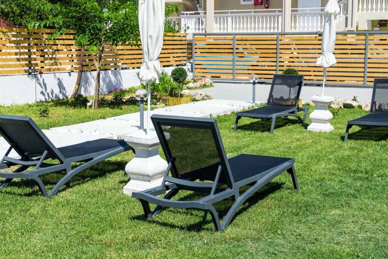 48 By Zante Plaza * Laganas