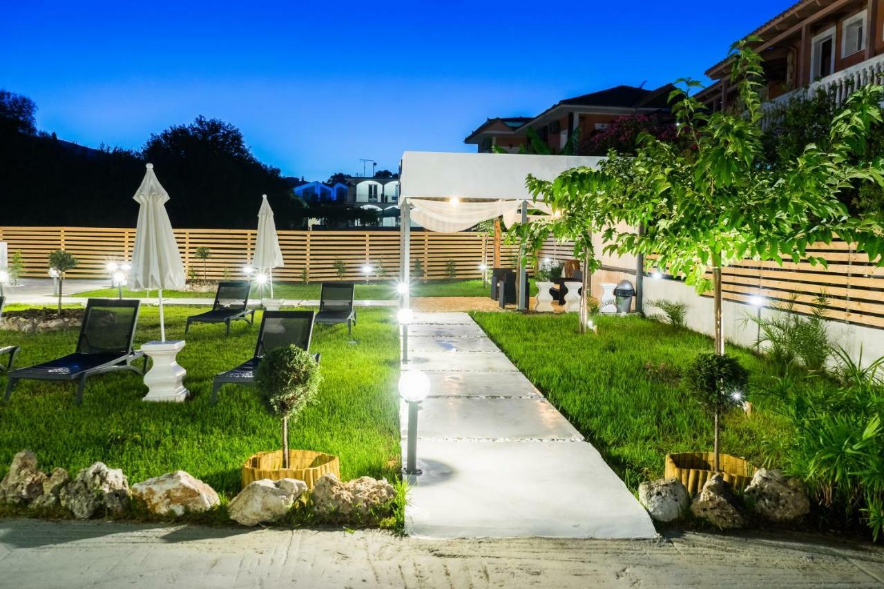 48 By Zante Plaza Apartment