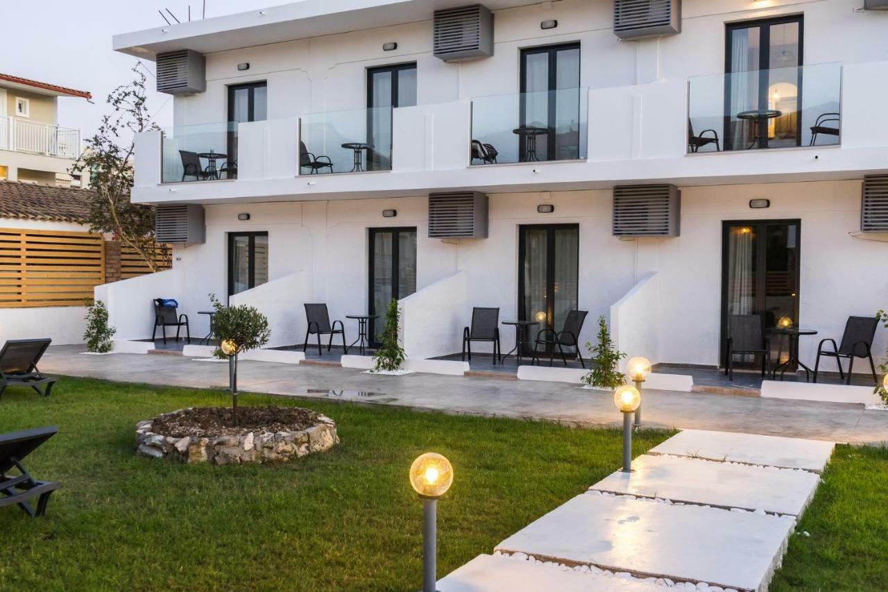48 By Zante Plaza * Laganas